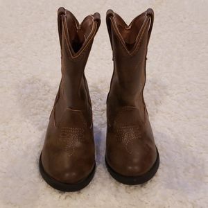 Brown western boots C7
